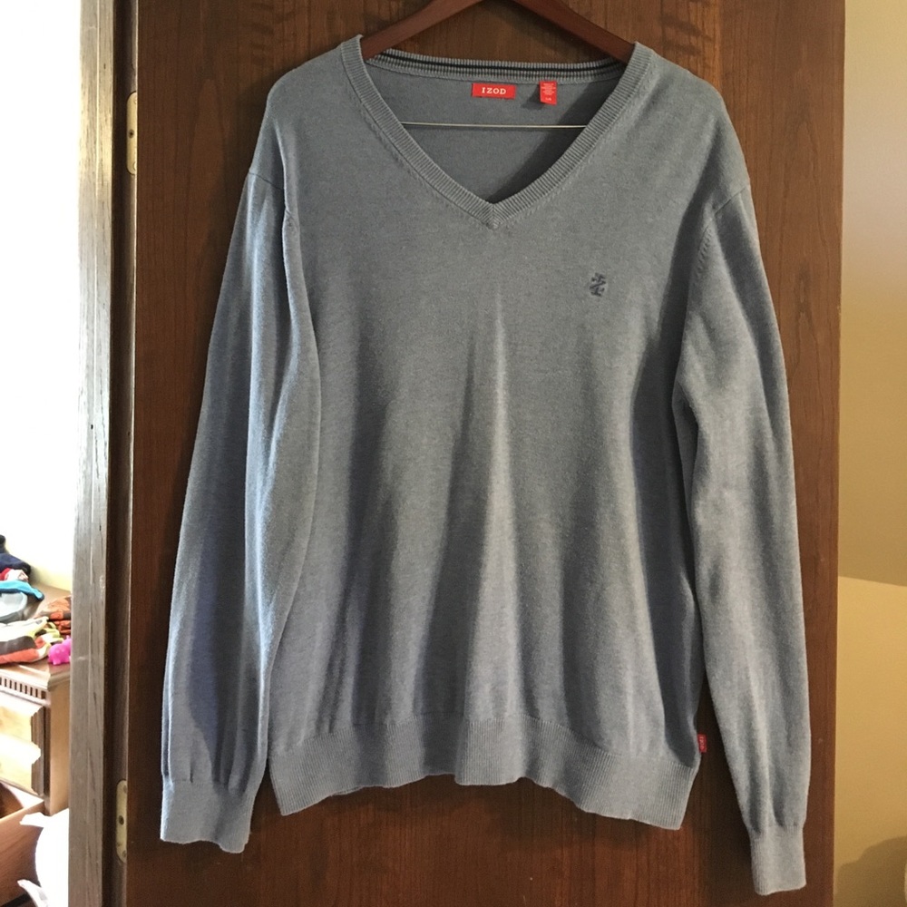 IZOD v-neck sweater