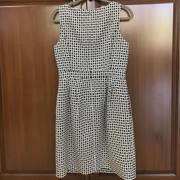WHBM GUC sleeveless dress - Picture 2 of 4