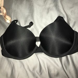 Vs bra 32 C NWOT Black