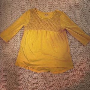 Yellow medium sleeved shirt