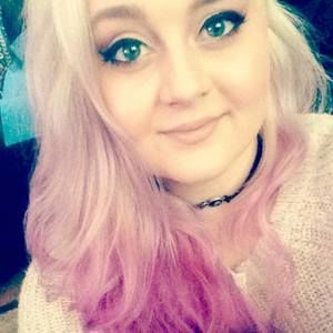 Meet your Posher, Leah