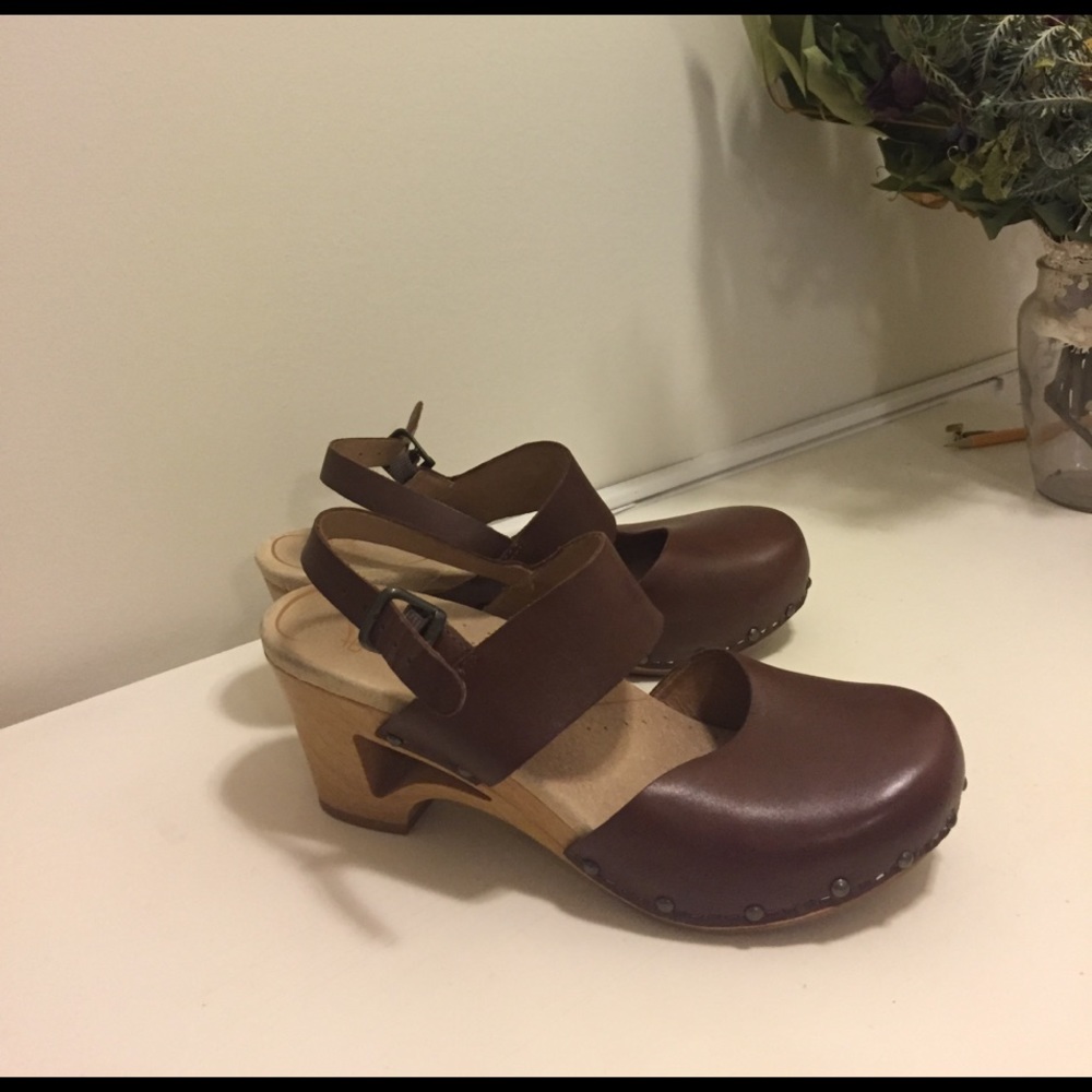 Dansko Thea size 39