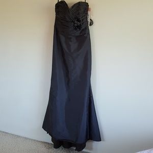 Alvina Valenta Graphite Wedding Gown