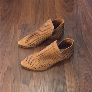 Steve Madden booties