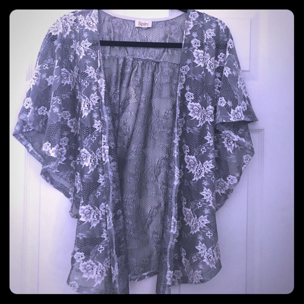 Lace kimono