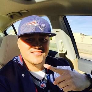 Meet your Posher, Dennis