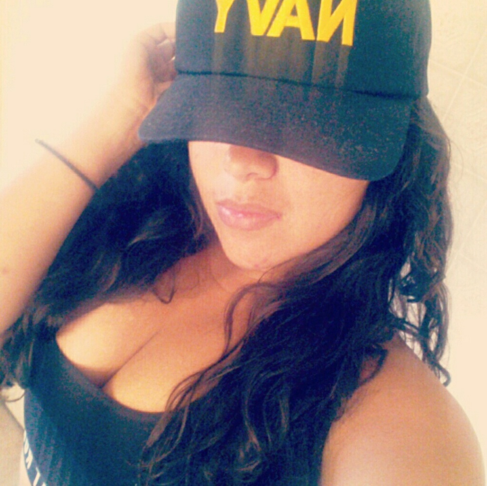 Meet your Posher, Liana