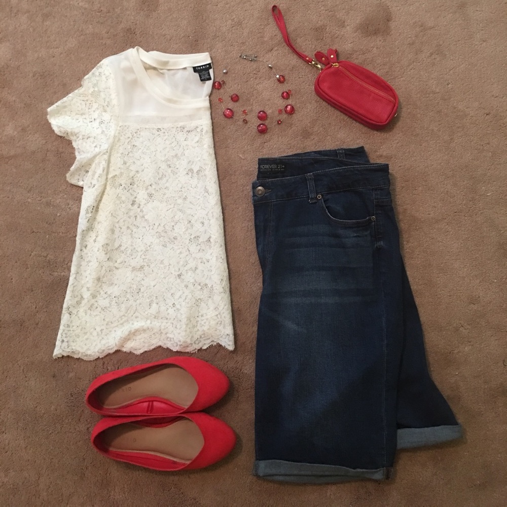 Cream Floral Lace Top