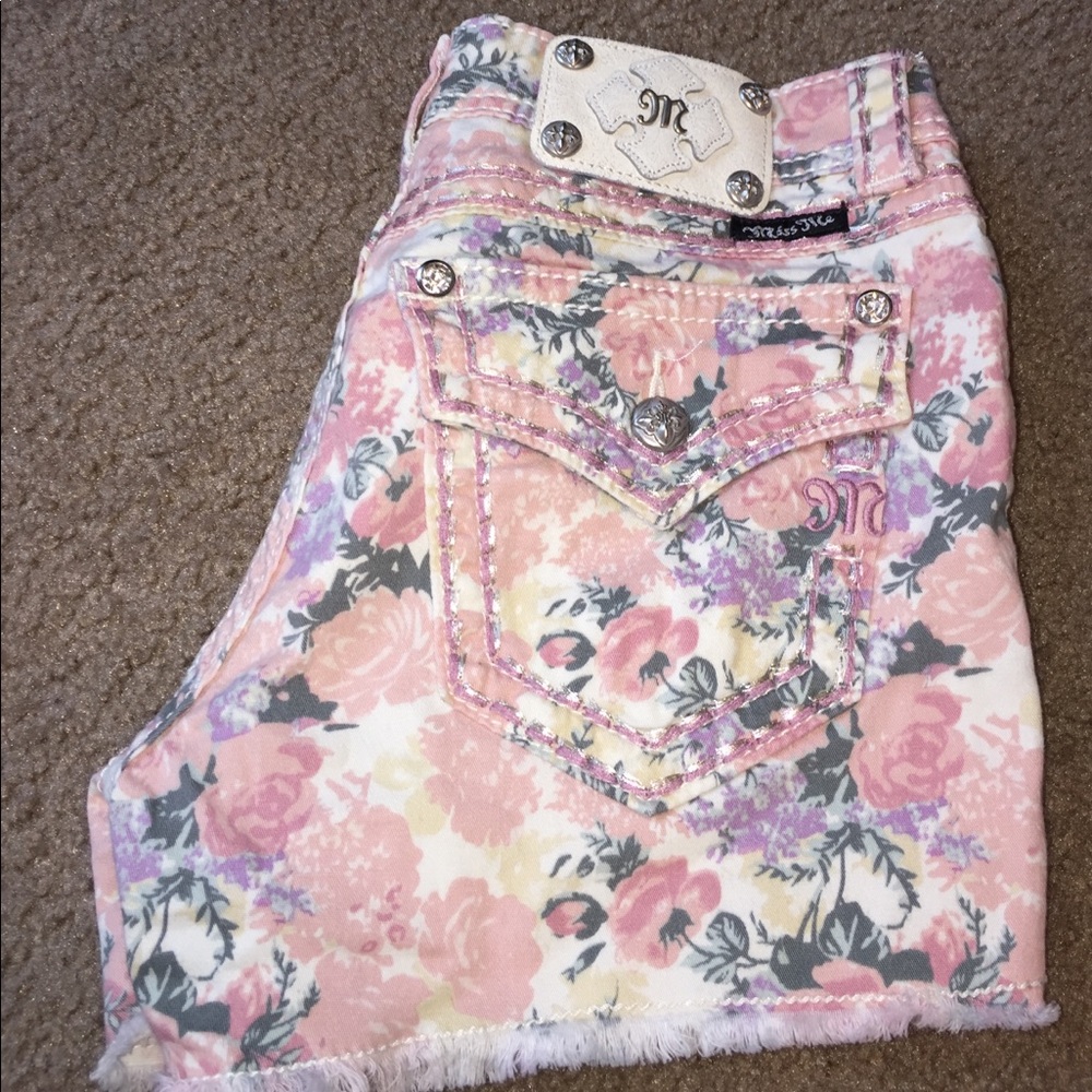 SUPER ADORABLE MISS ME SHORTS !!!