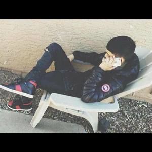 Meet your Posher, Alexx