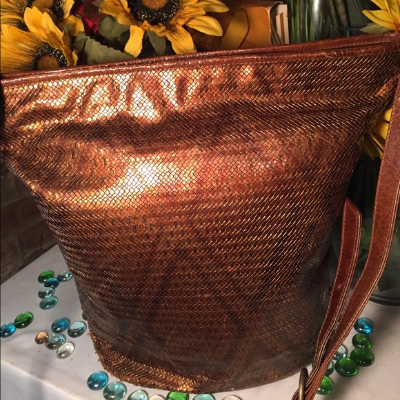 Susan Gail Italian Bag - Picture 3 of 8