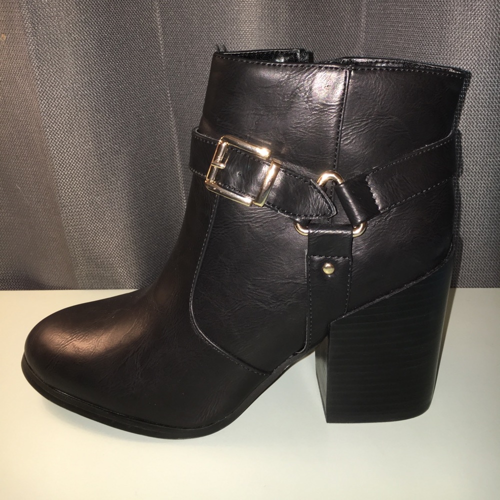 Black boots