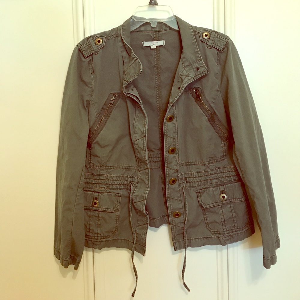 Loft field jacket size large