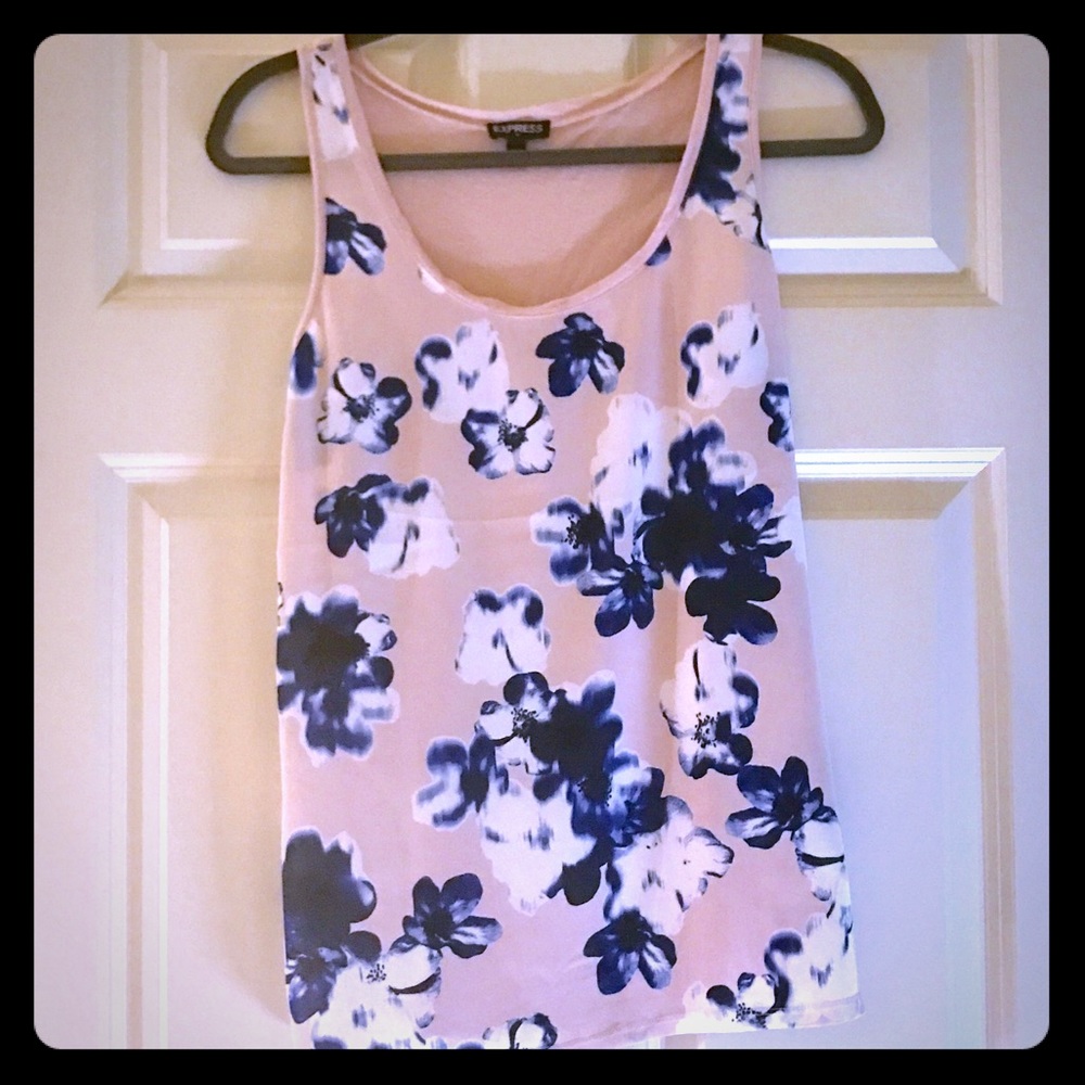 NWOT Express Floral dressy tank.