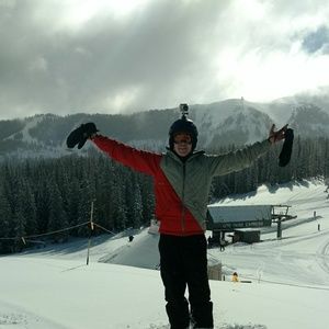 Meet your Posher, Nicol?s