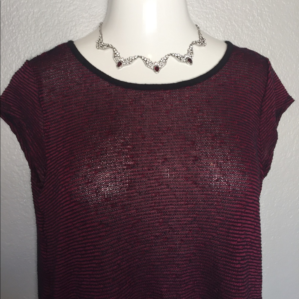 NUBBY TEXTURED CASUAL TOP