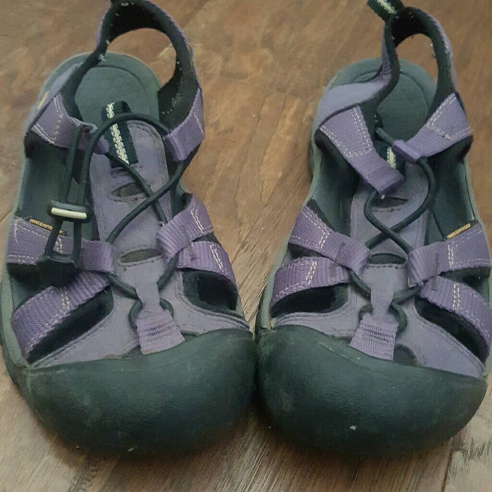 Purple keen sandals
