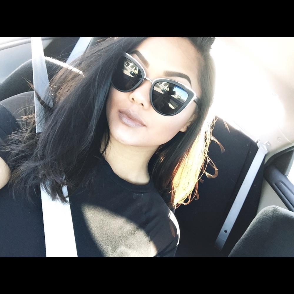 Meet your Posher, Justine