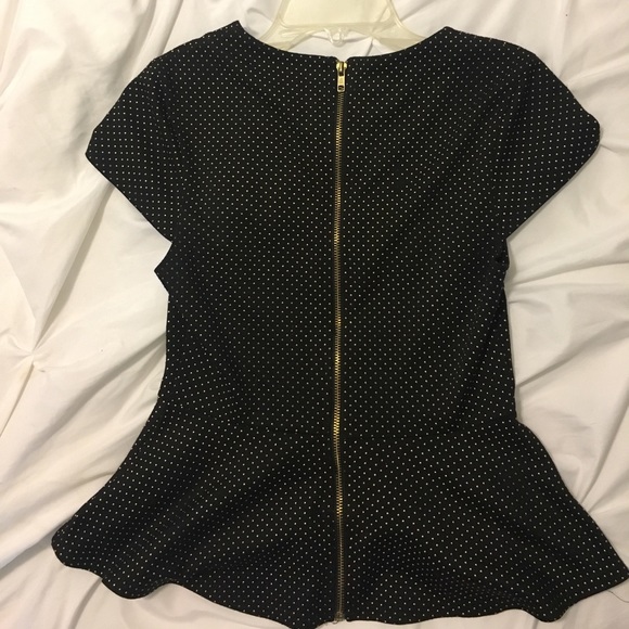Black with gold polka dot dressy top - Picture 2 of 2