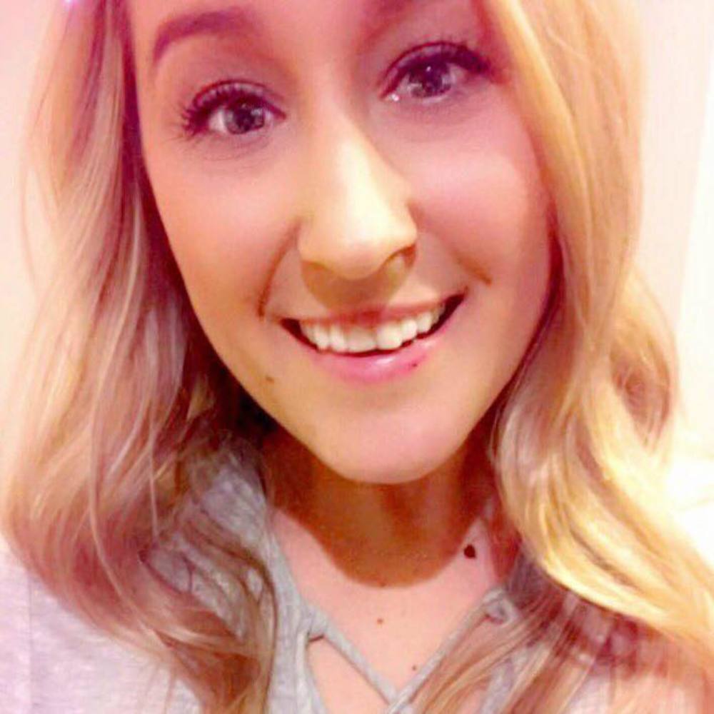 Meet your Posher, Carie