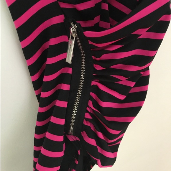 Michael Kors One-piece Swimsuit - Picture 4 of 4