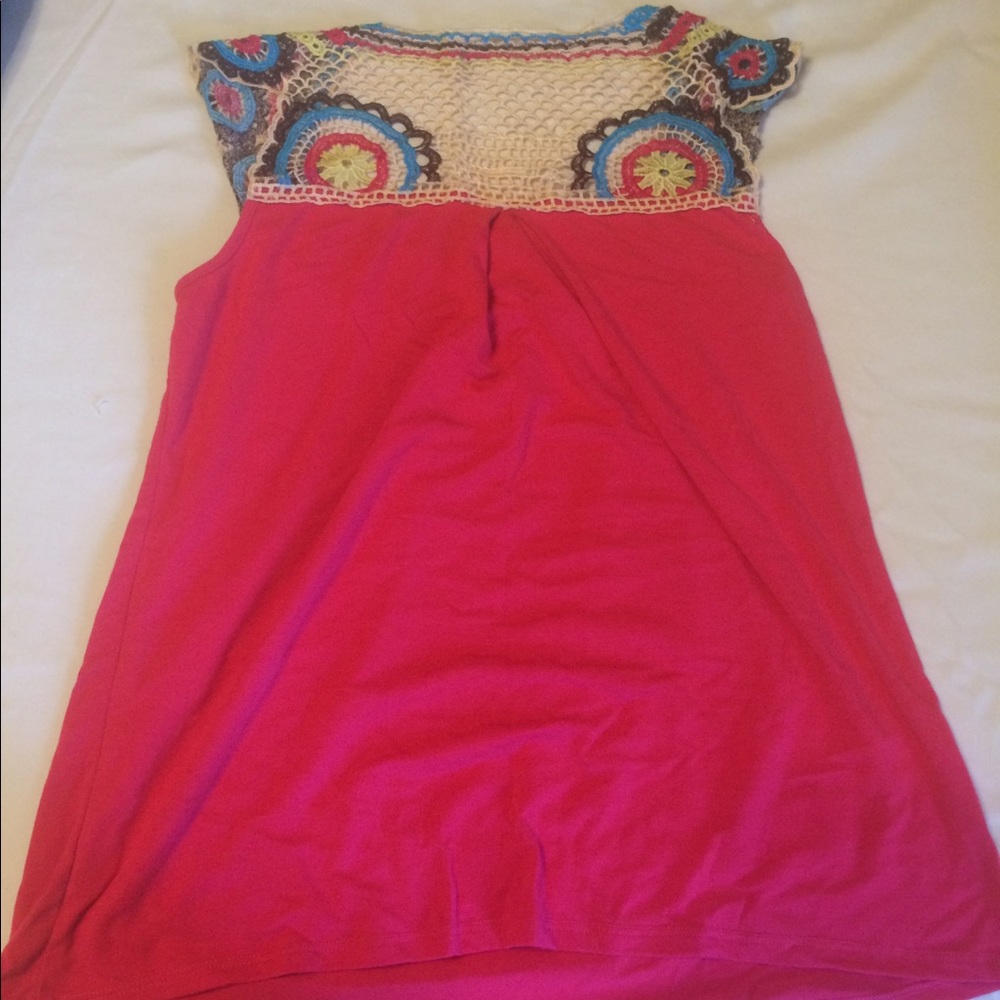 Shirt - Picture 2 of 2