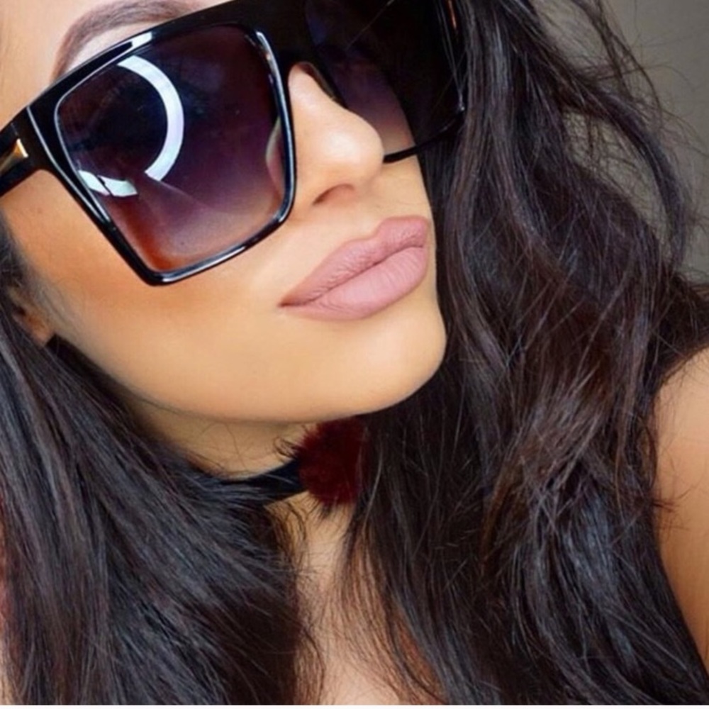 🌟Last 1 "Chic and Polished" Sunglasses