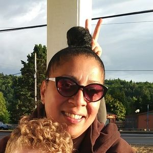 Meet your Posher, Charlene