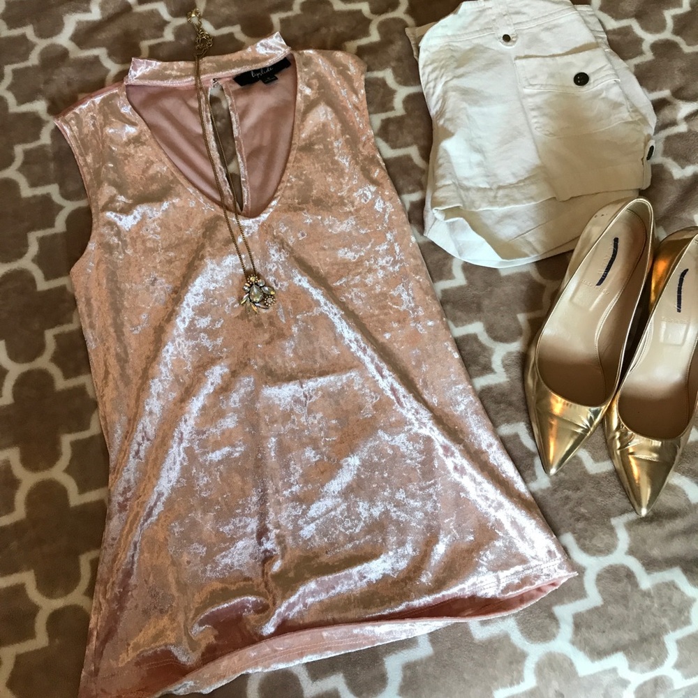 Pink velvet top with collar