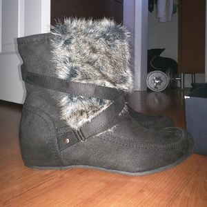 MIA Black Fur Boots