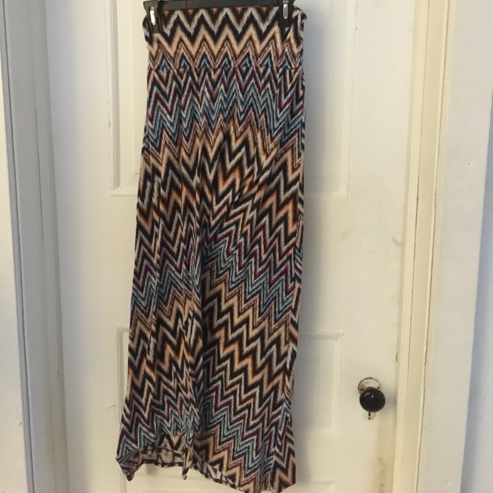 Maxi design skirt