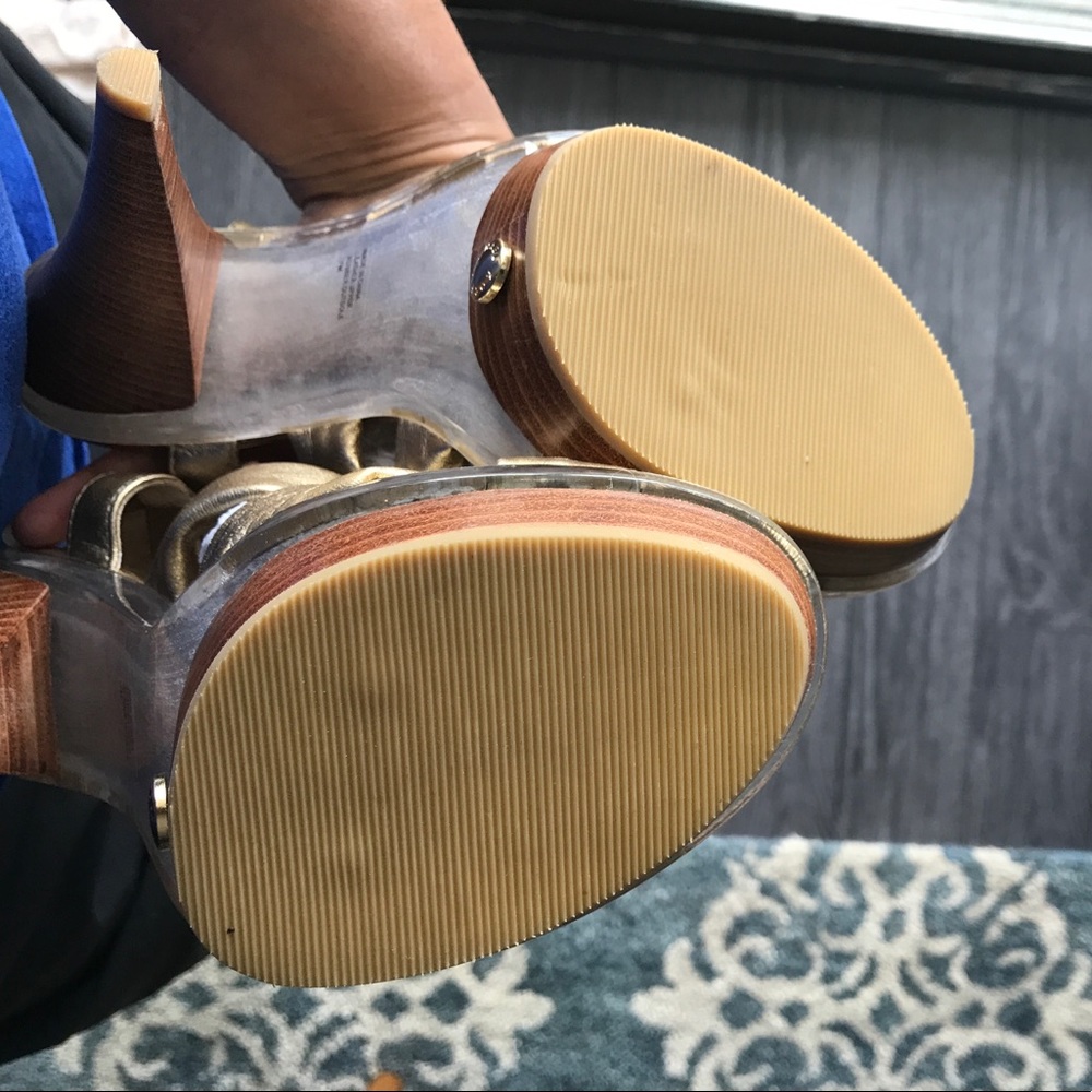 Michael Kors Heels - Picture 2 of 4