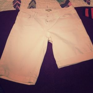 CAbi White Bermuda shorts