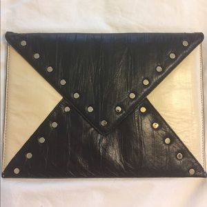 Bebe envelope clutch