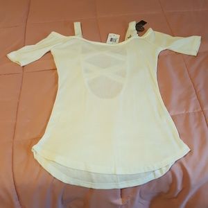 Woman's cold shoulder top