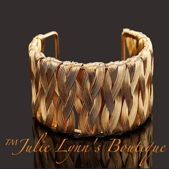 Julie Lynn Jewelry - 🎉H҉P҉🎉Boutique 2017 Trends