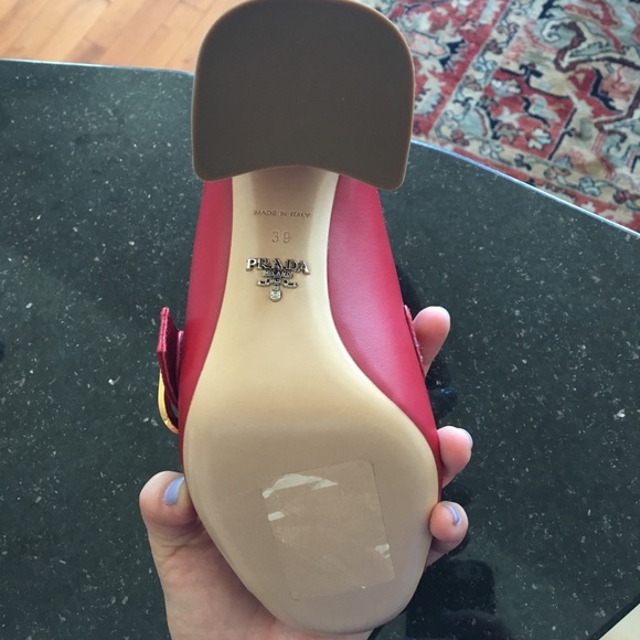 BRAND NEW Prada leather mules - Picture 6 of 6