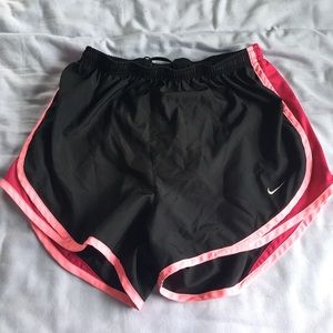 Women's medium Nike shorts