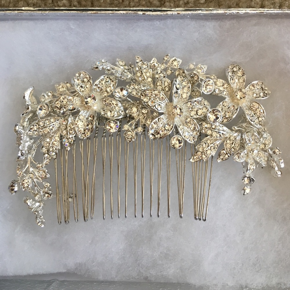 Bridal Crystal Barrette with veil.