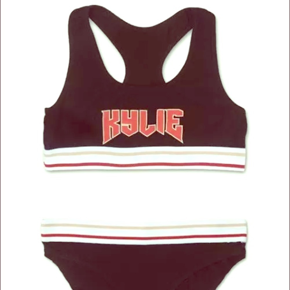 NEW! Kylie Jenner Shop "Sports Set", On hand!