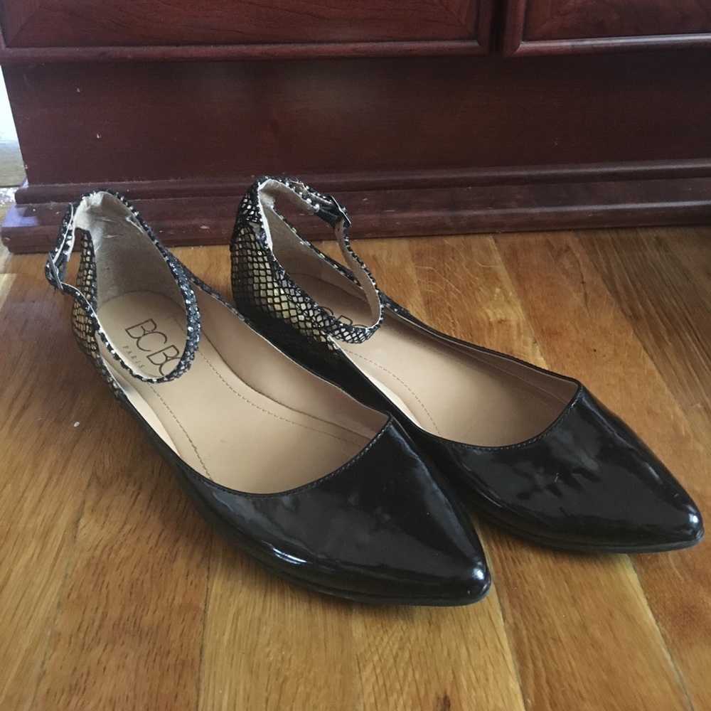 Pointed Flats
