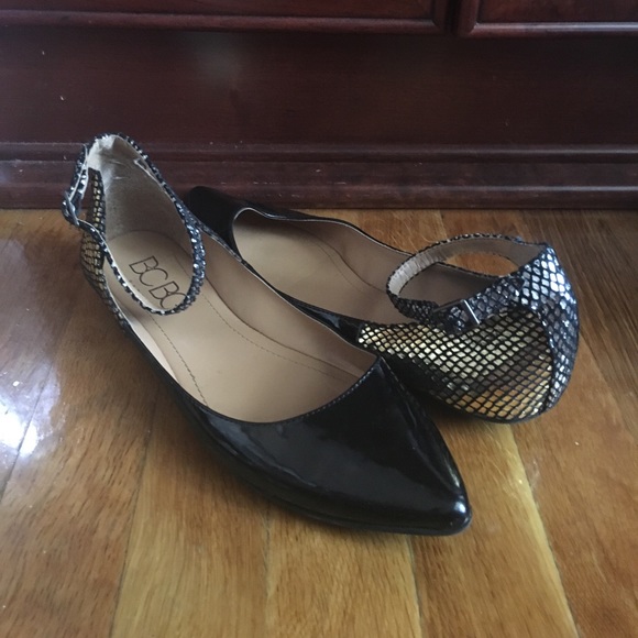 Pointed Flats - Picture 2 of 2