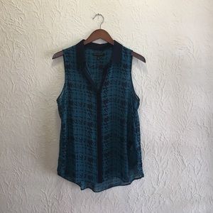 Sleeveless blouse