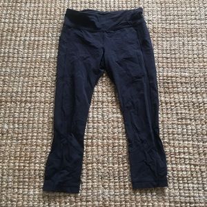 Lululemon Crops Sz. 8