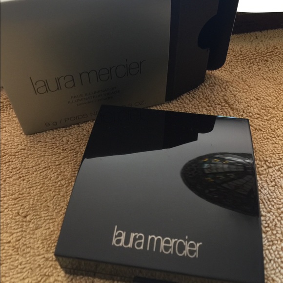 BRAND NEW Laura Mercier face Illuminator - Picture 3 of 5