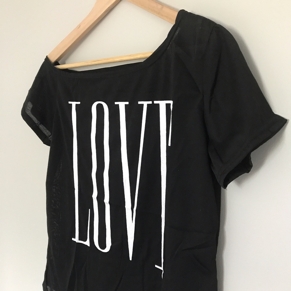 Graphic Tee - Picture 2 of 3