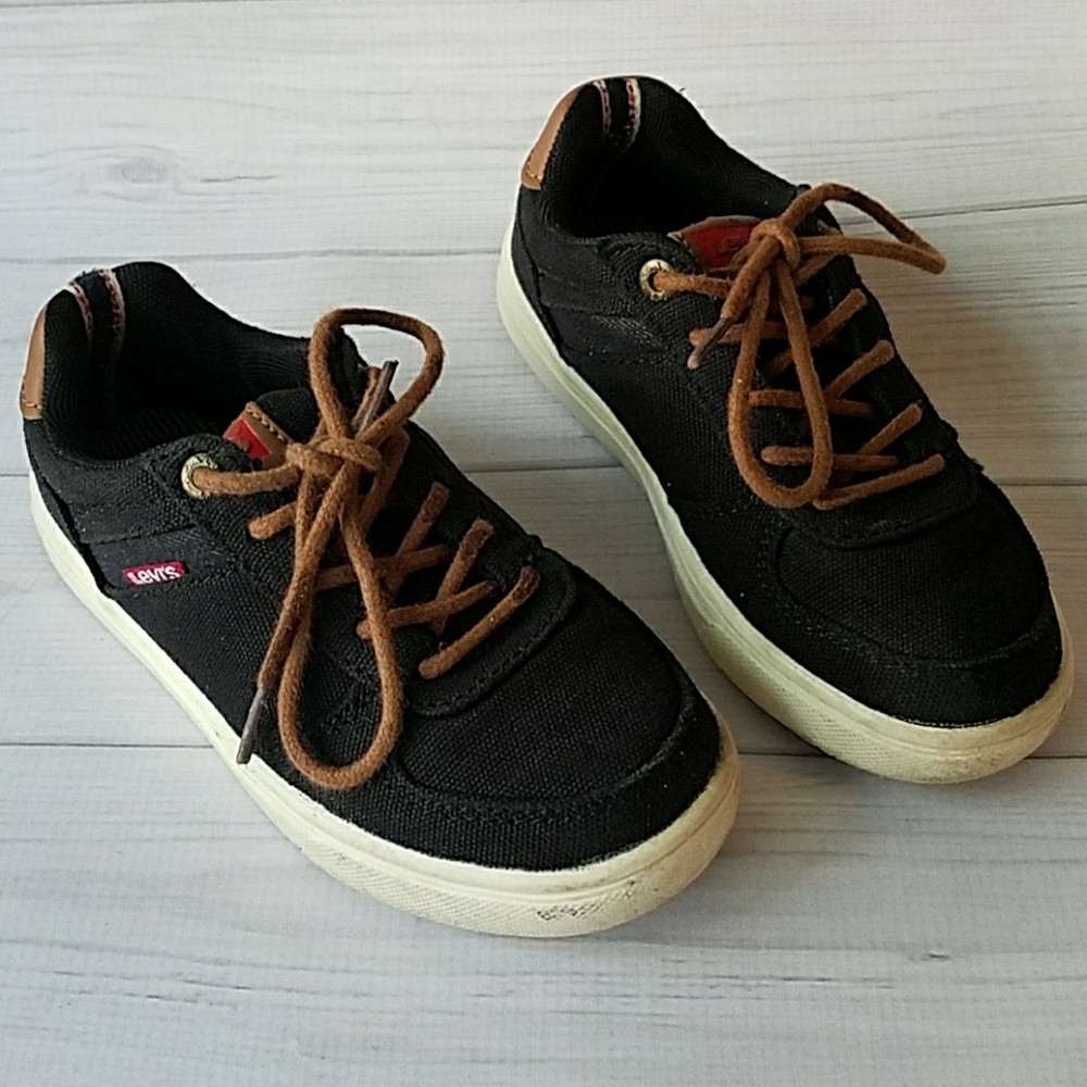 levis kids sneakers