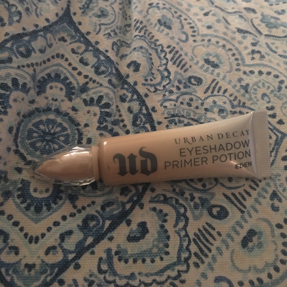 Urban Decay primer potion