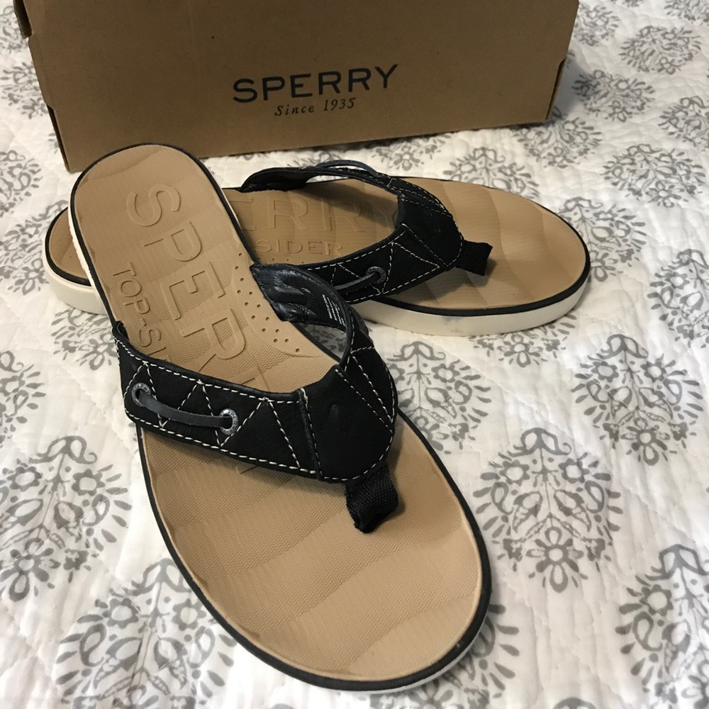 Sperry women's sandals flip flops size 8 NEW