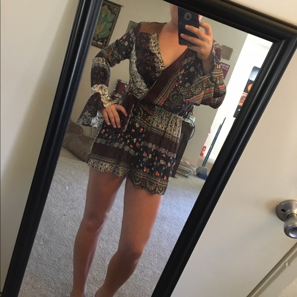 Romper - Picture 3 of 4